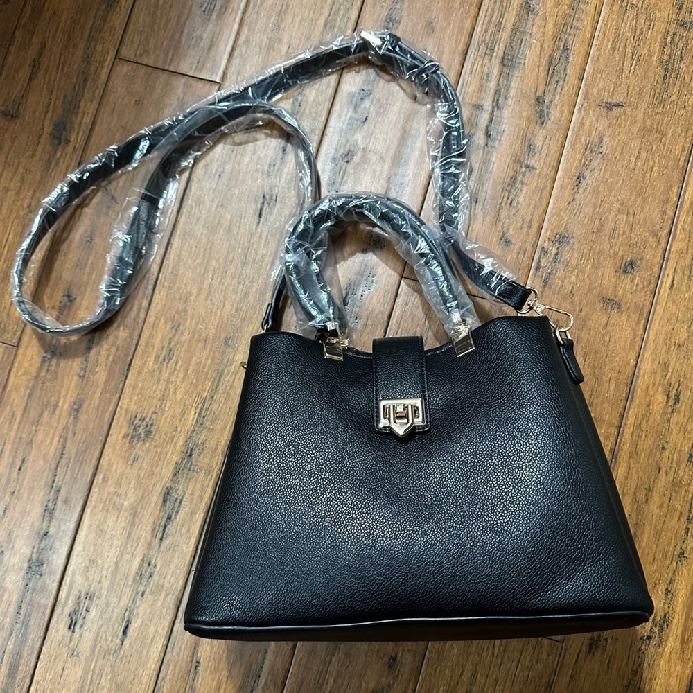 41 Hawthorn Black Handbag - Picture 2 of 6